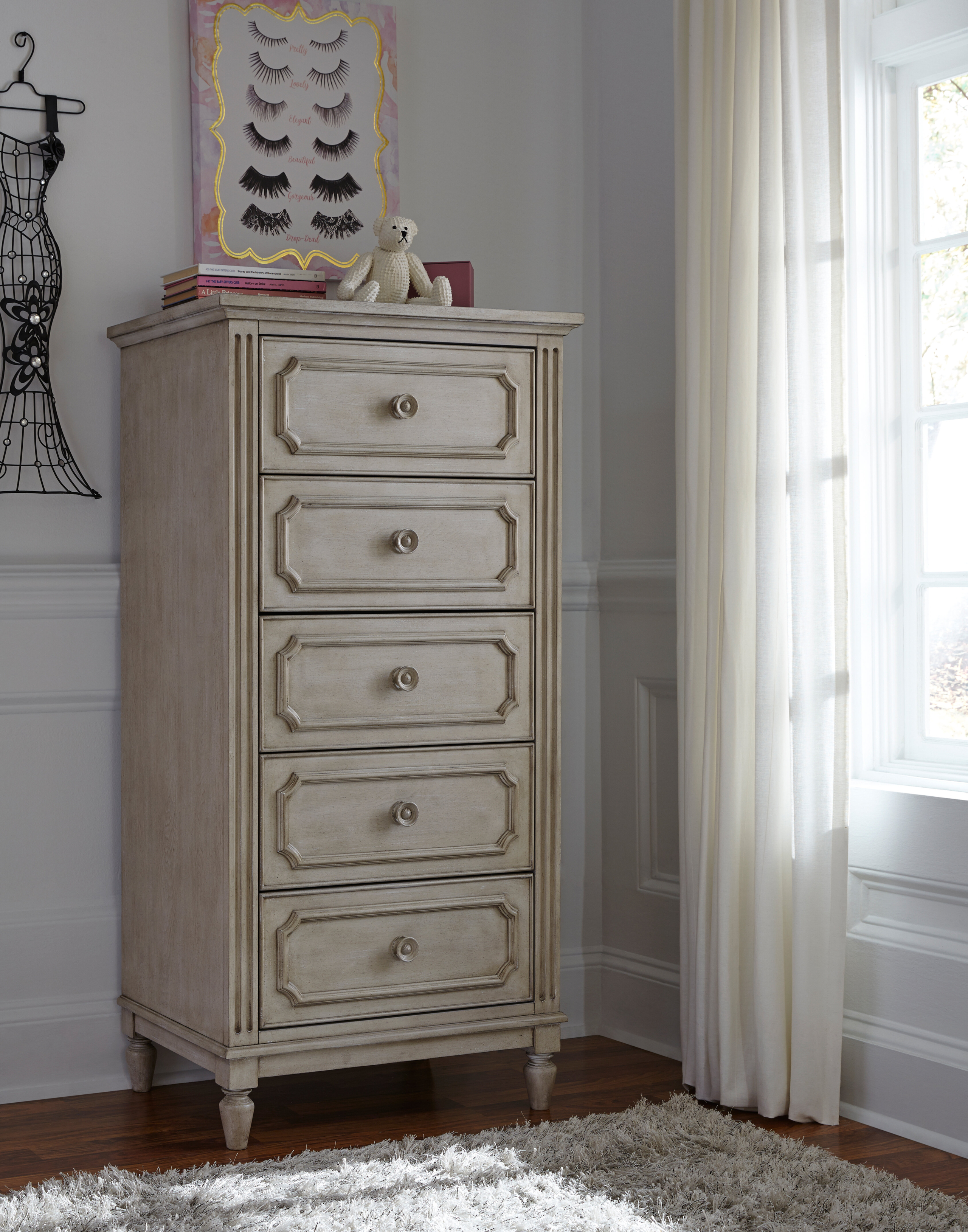 Alaina 5 Drawer Lingerie Chest