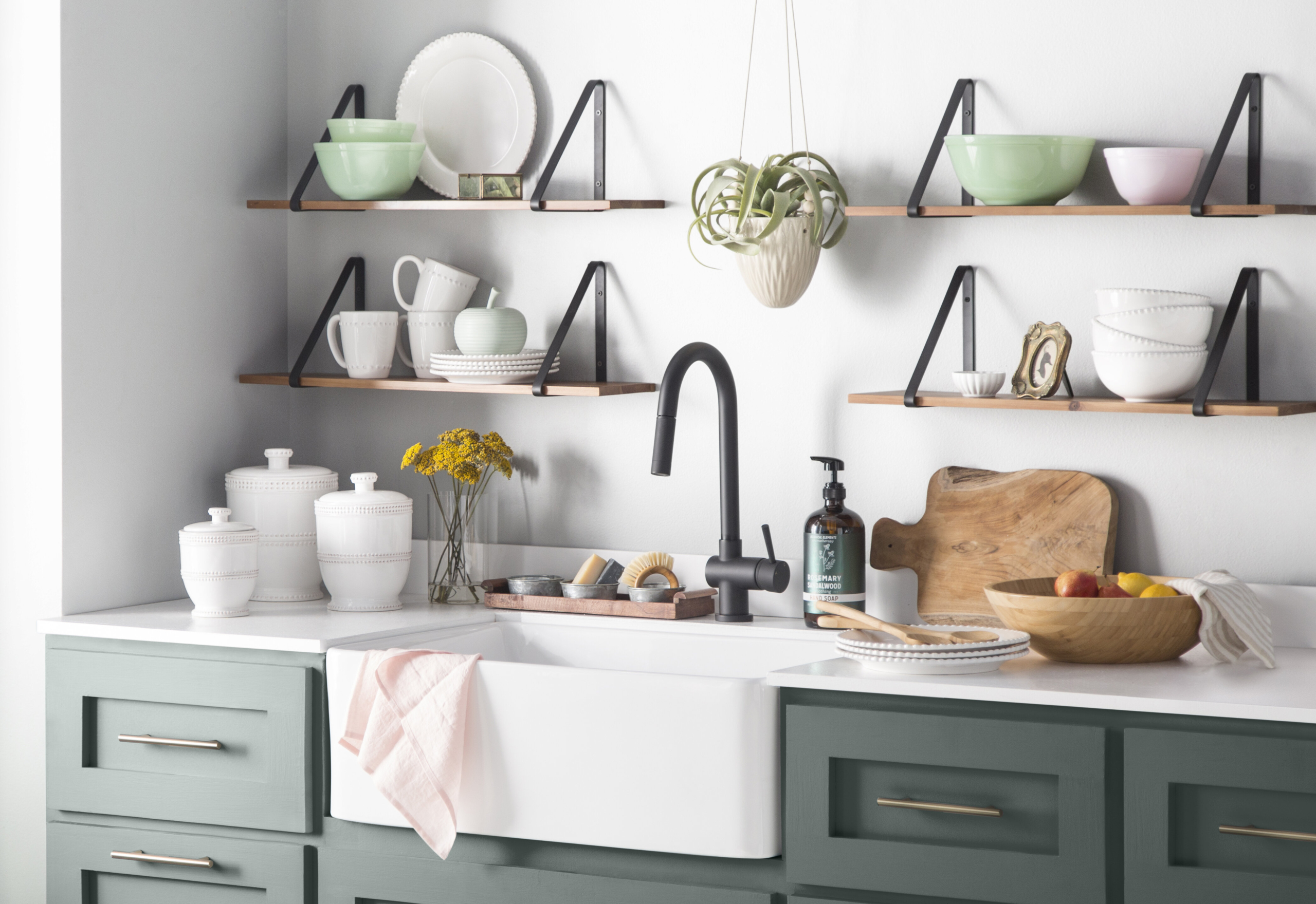 Charleston Reversible 30’’ x 20" Farmhouse Kitchen Sink with Basket Strainer