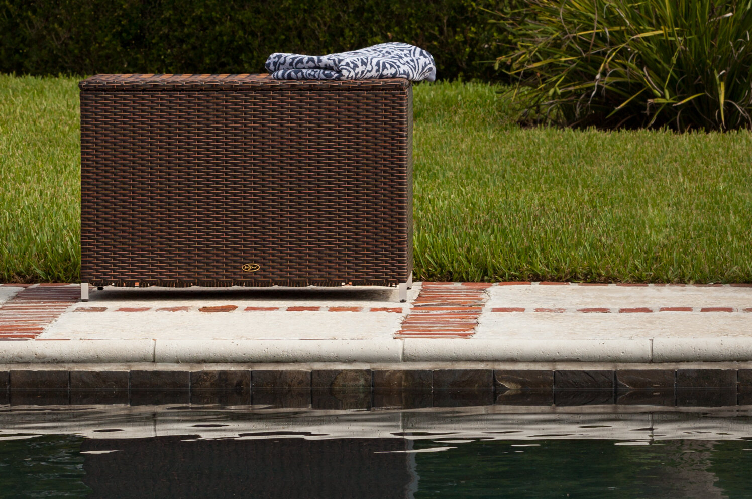 Hayden 58 Gallons Wicker Deck Box