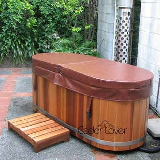 hot tub|red cedar hot tub|wooden hot tub|barrel Richy ...