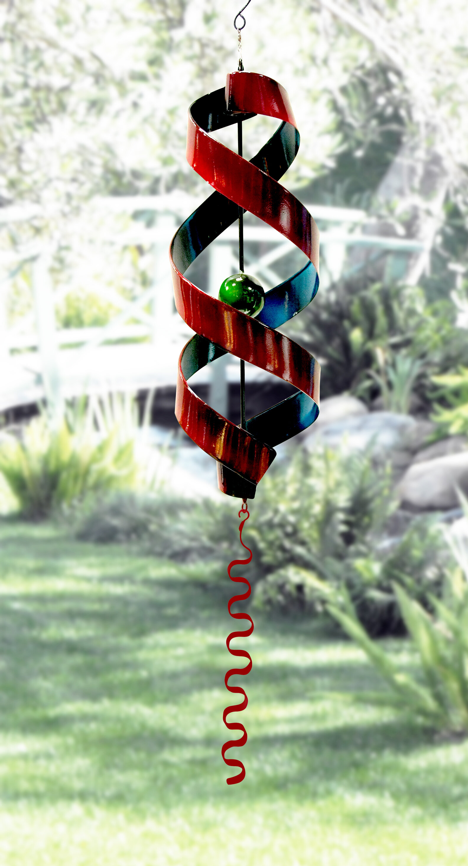 Johnnie Swirl Metal Decor Wind Chime