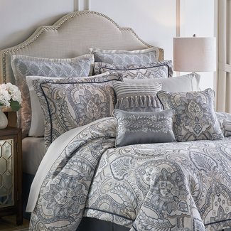 Seren 4 Piece Comforter Set