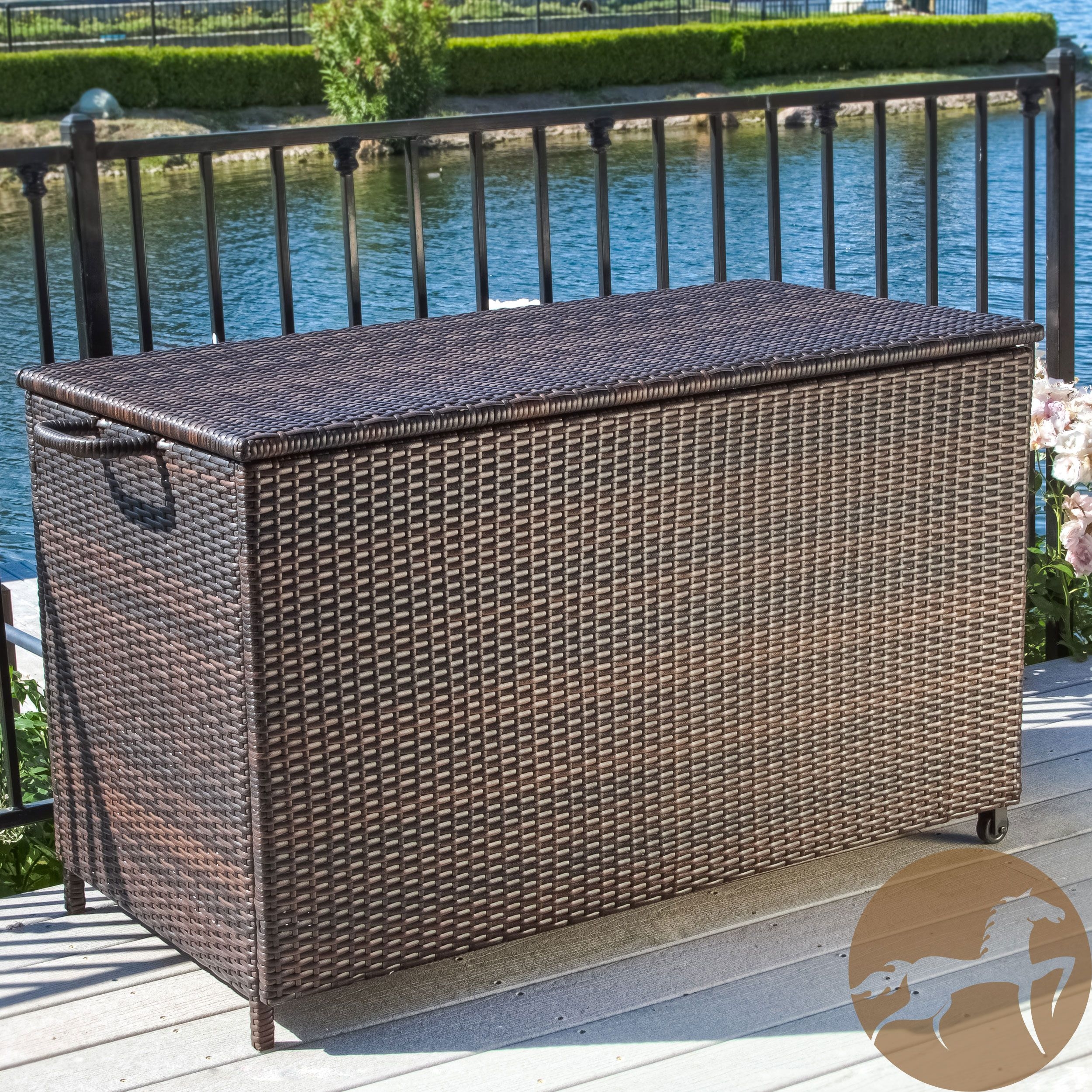 Ugarte 150 Gallon Wicker Deck Box