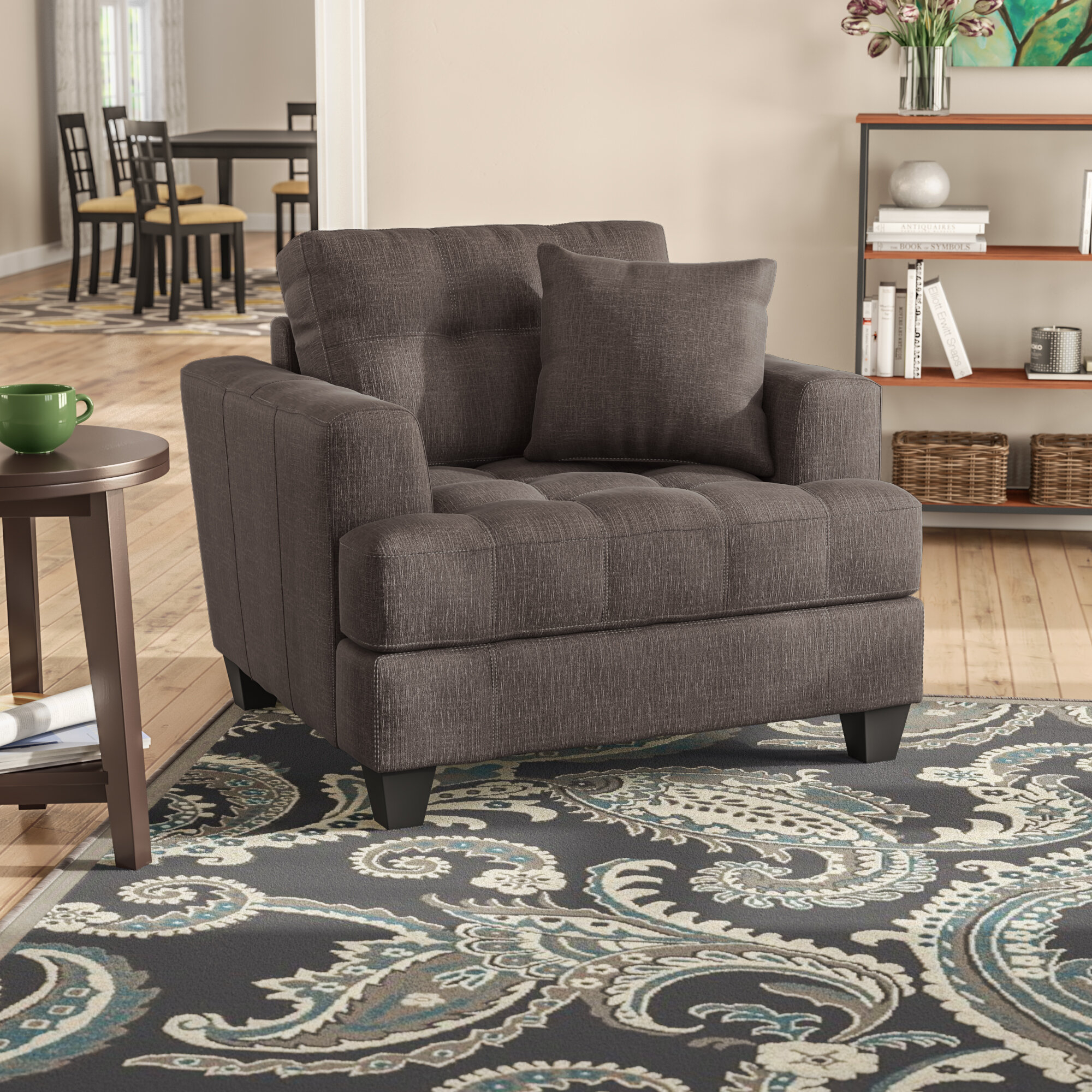 Vigna Chair and a Half