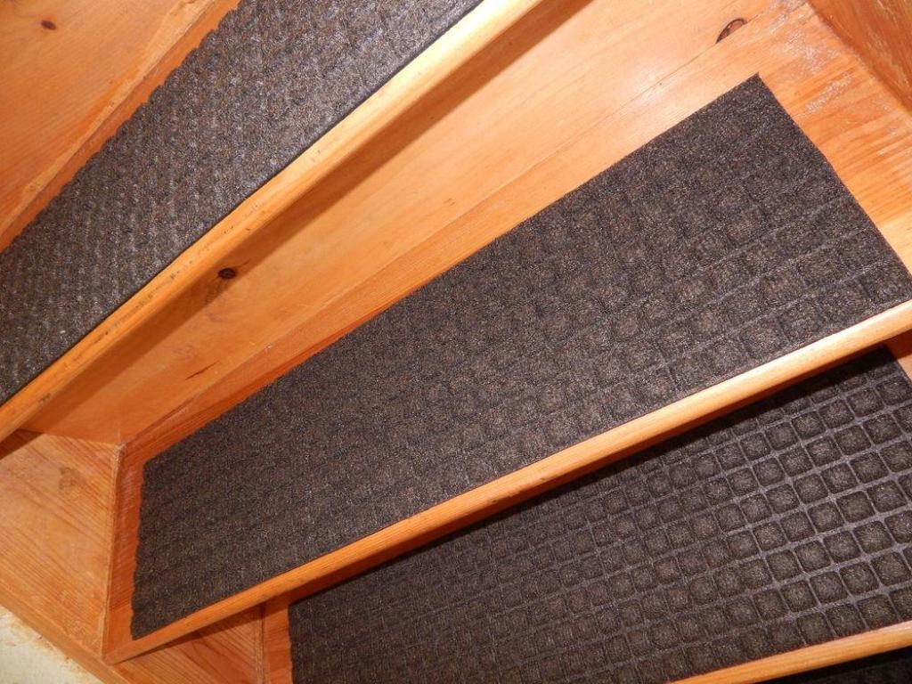 13 Step 100% Rubber Indoor Outdoor Stair Treads Non-Slip ...