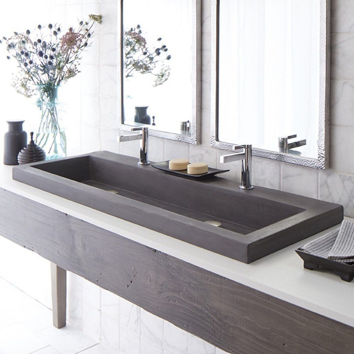 40 Bathroom Vanity Ideas for Your Next Remodel [PHOTOS]