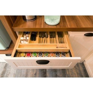 https://visualhunt.com/photos/13/7-amazing-deep-kitchen-drawer-organizer-ideas-you-need-to-know.jpg?s=wh2