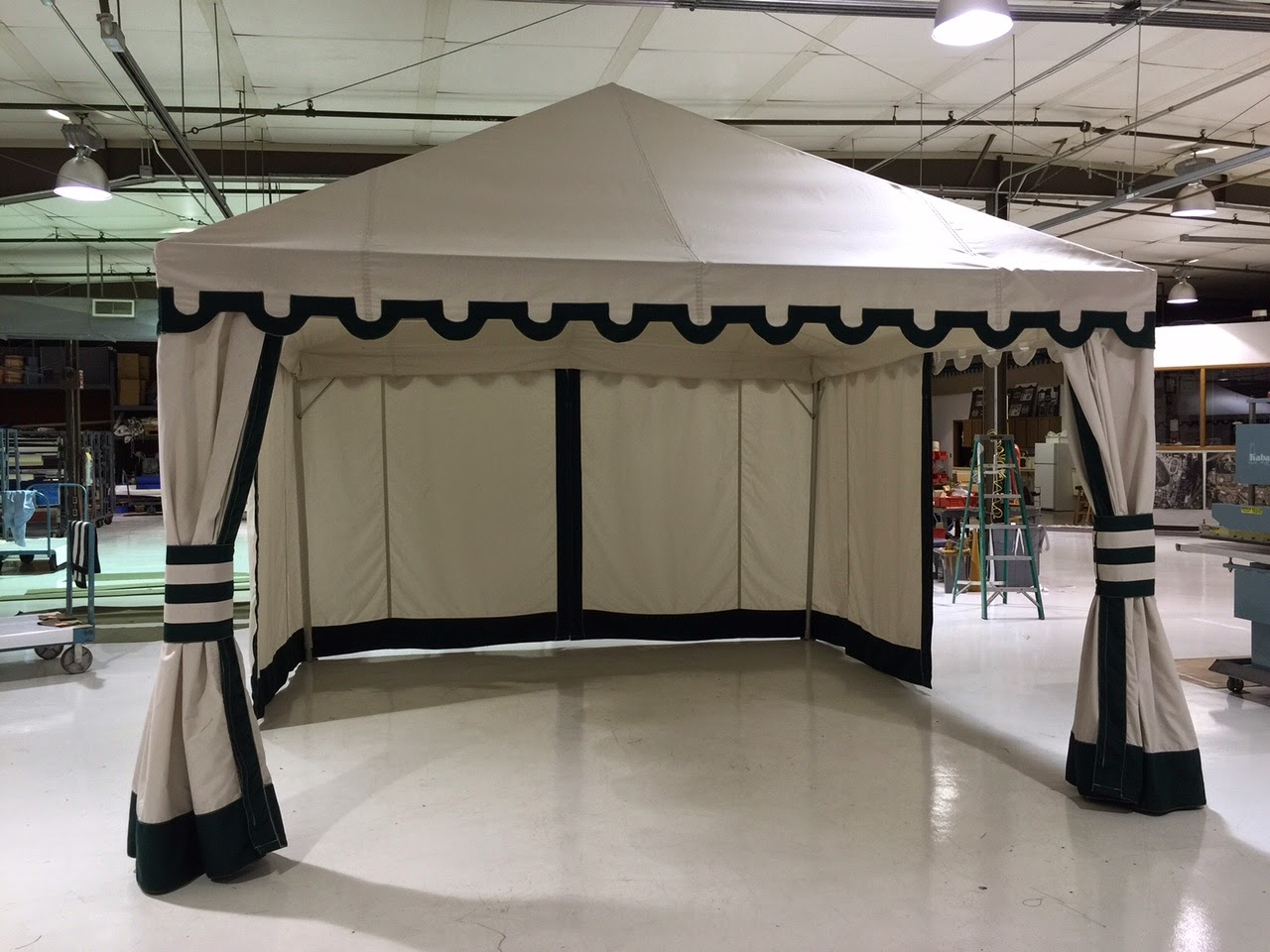 Armbruster Manufacturing Co. | Luxury Poolside and ...