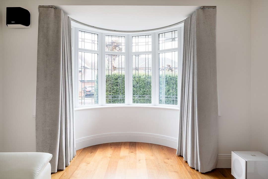 Curtains For Bay Windows You Ll Love In, Round Bay Window Curtain Rods