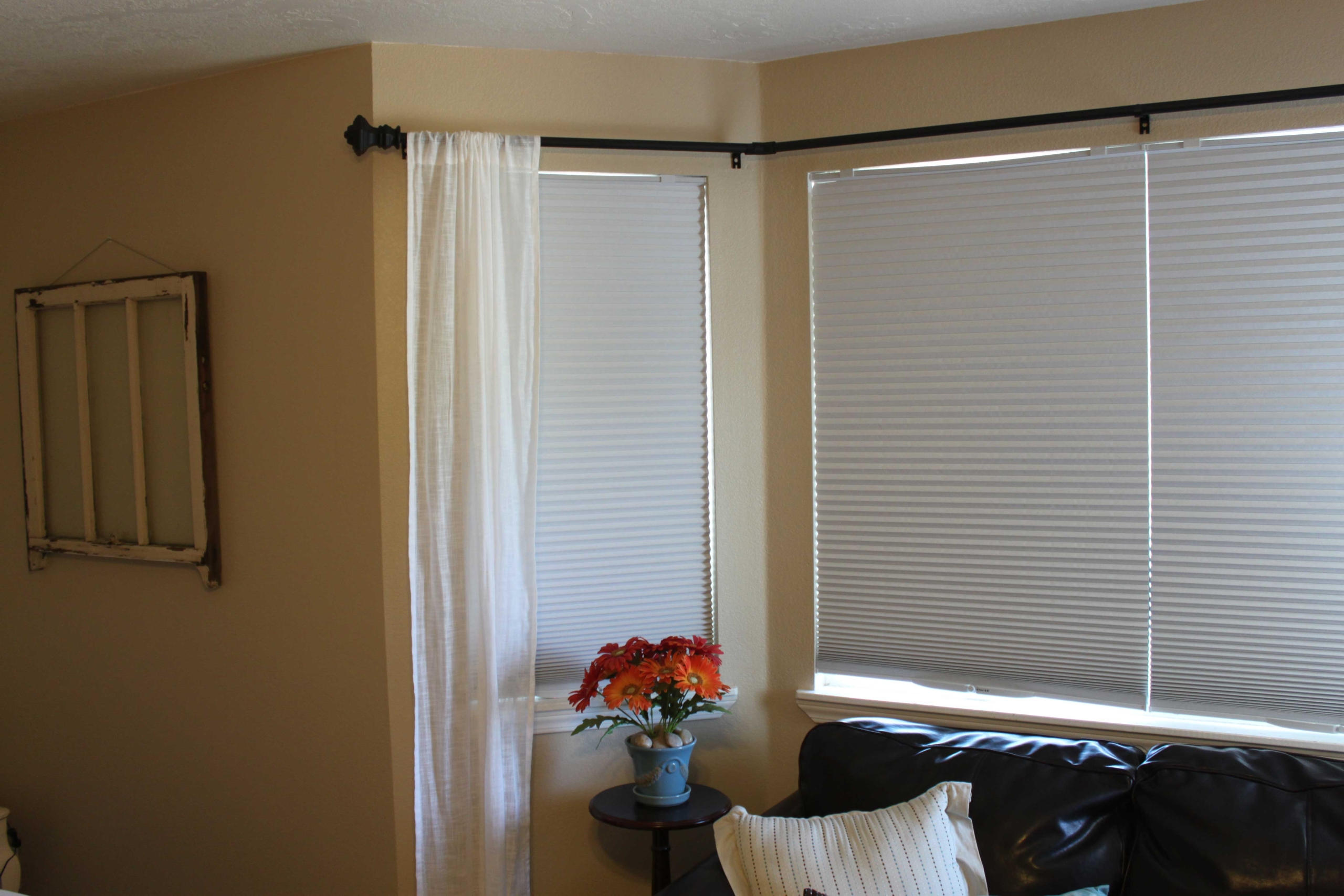 Best Curtain Rods for Bay Windows | HomesFeed