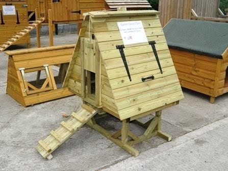 Daisy's Den Poultry Coop /Duck House by Wynne's Of Dinmore