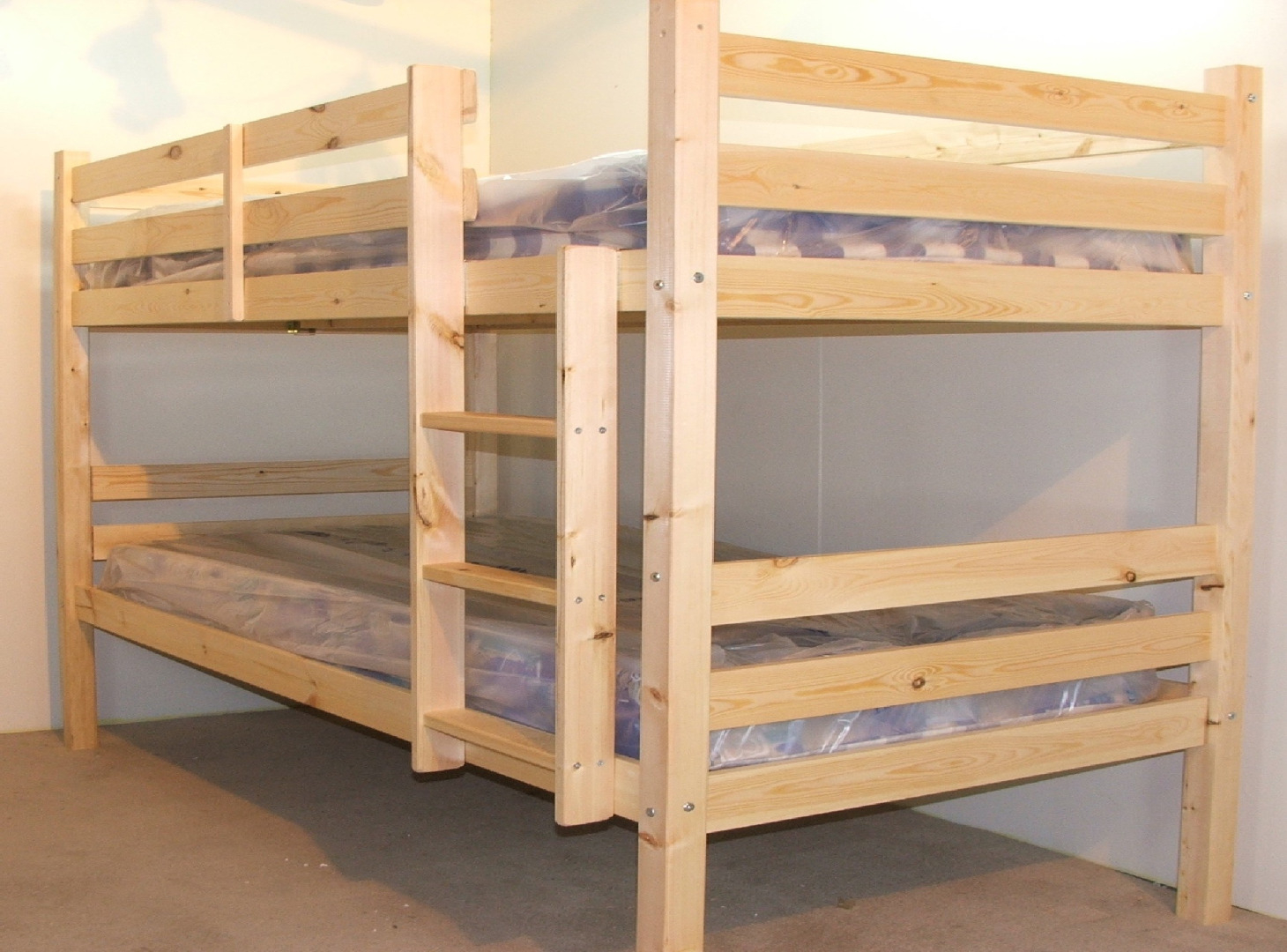 Heavy Duty Bunk Beds Visualhunt, 4ft 6 Bunk Beds With Storage