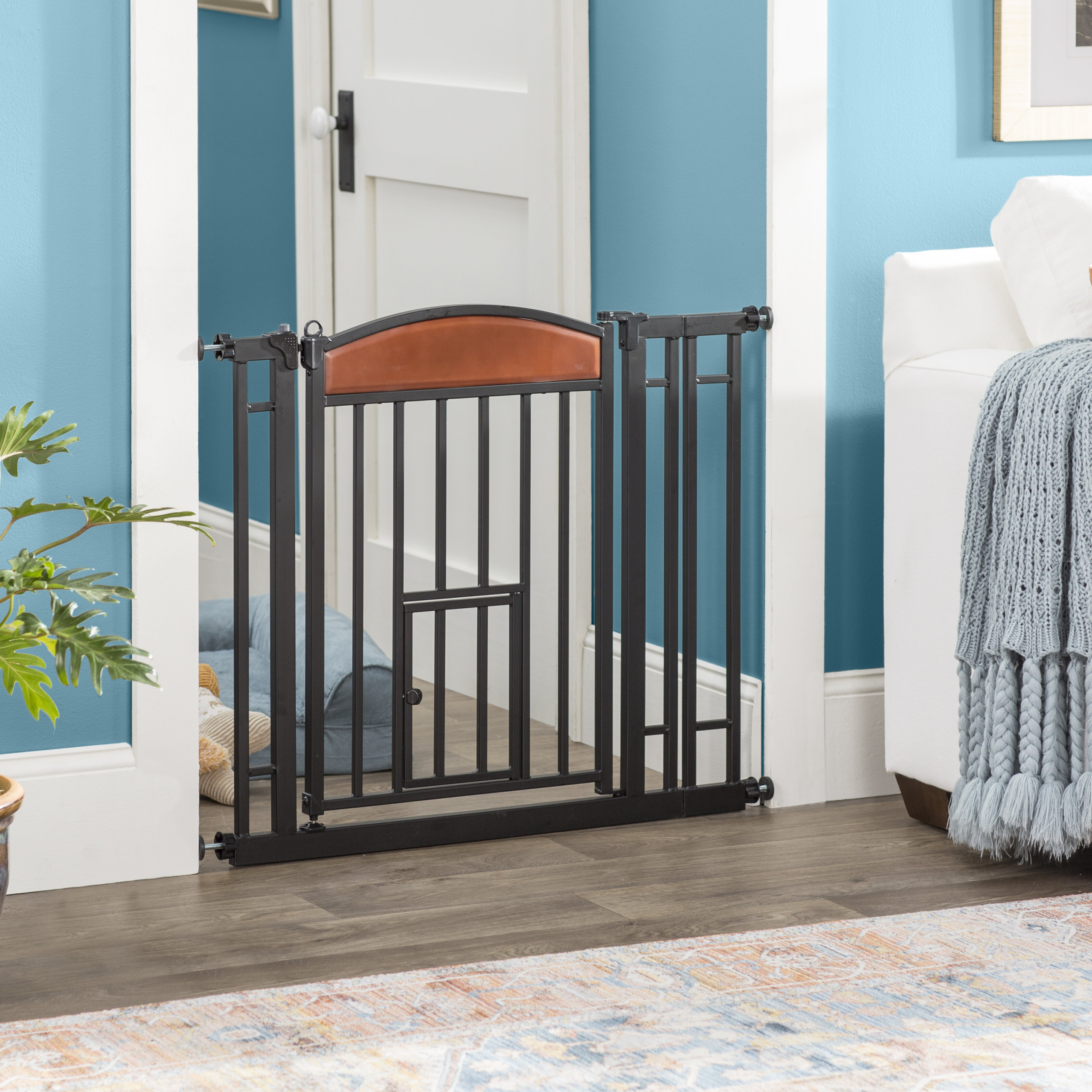 mini baby gate