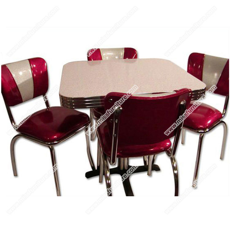 Retro Kitchen Table And Chairs Visualhunt, Old Fashioned Kitchen Table And Chairs