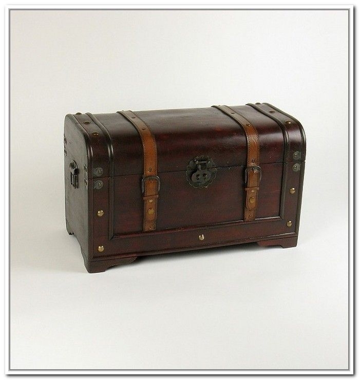 Storage Trunk With Lock Visualhunt, Small Storage Trunk With Lock