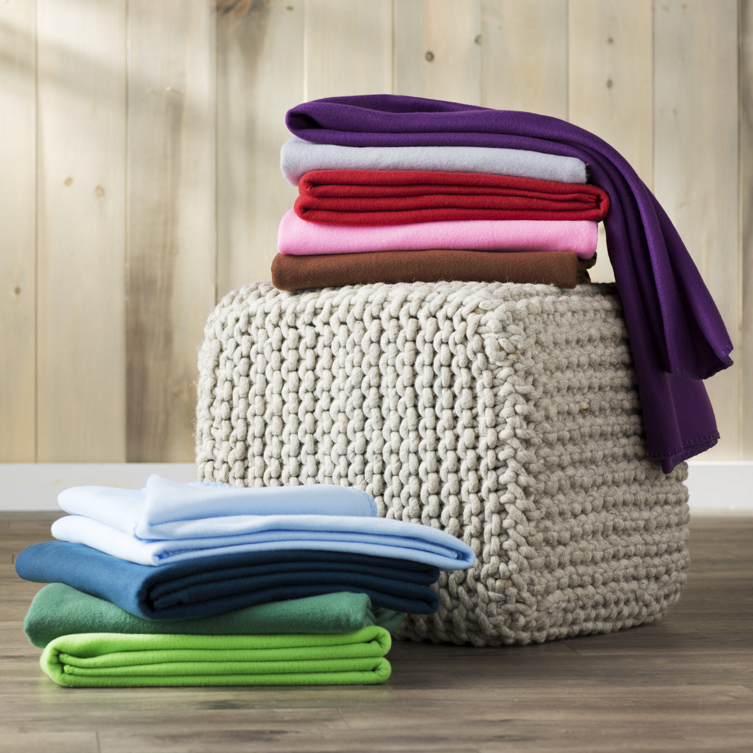 5 Expert Tips To Choose Blankets & Throws VisualHunt