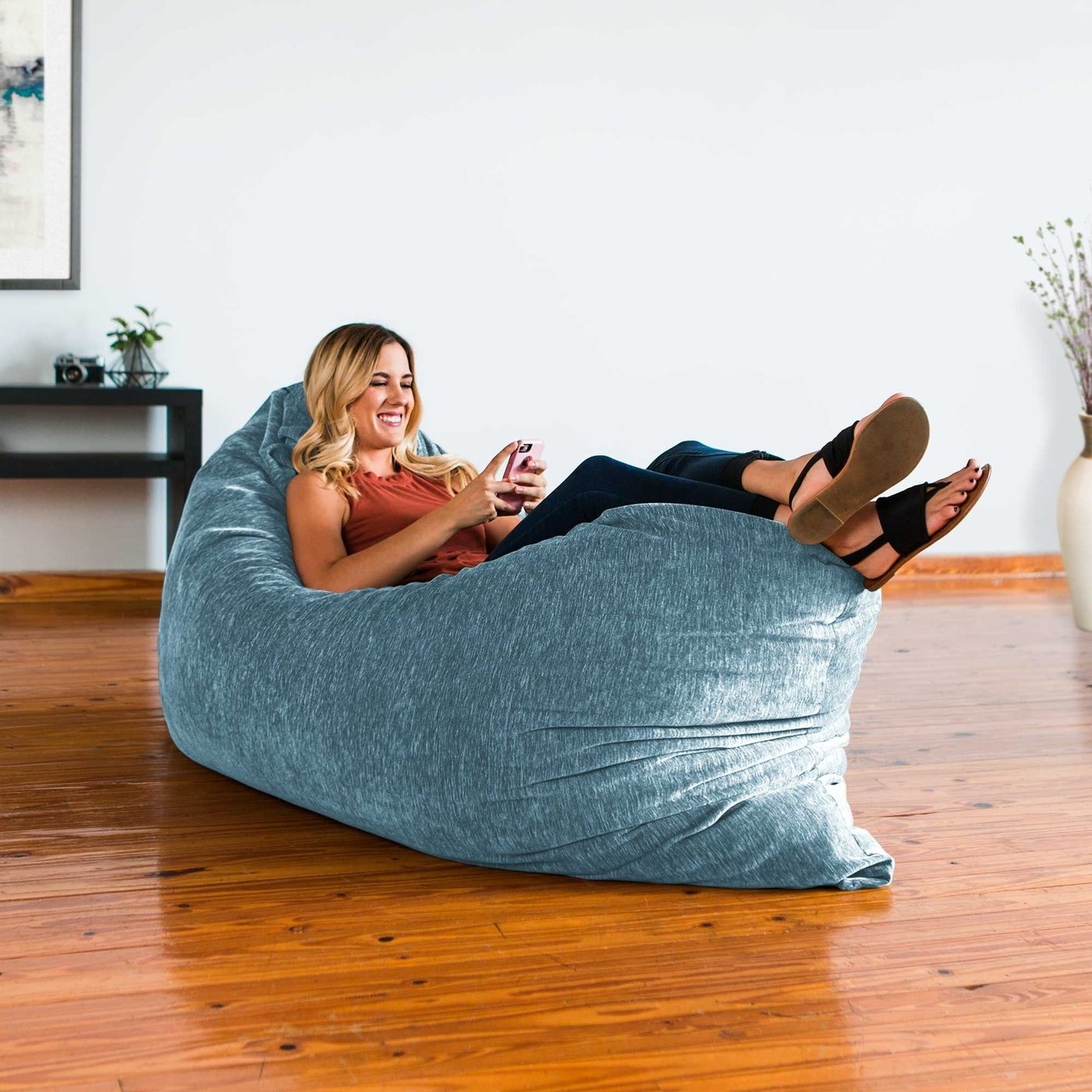 4 Expert Tips To Choose A Bean Bag Chair - VisualHunt