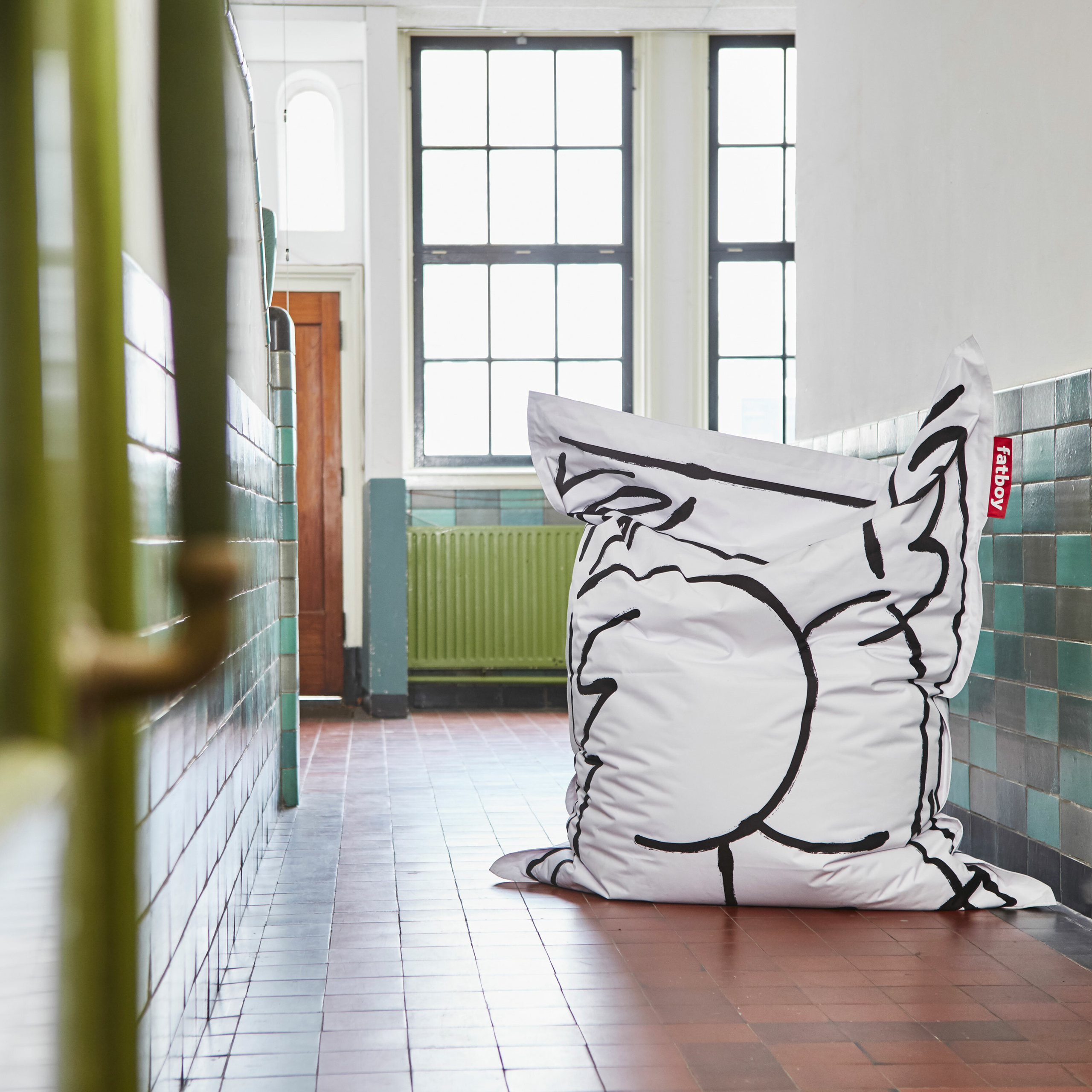 White Nylon Bean Bag Chair &amp;amp;amp;amp; Lounger