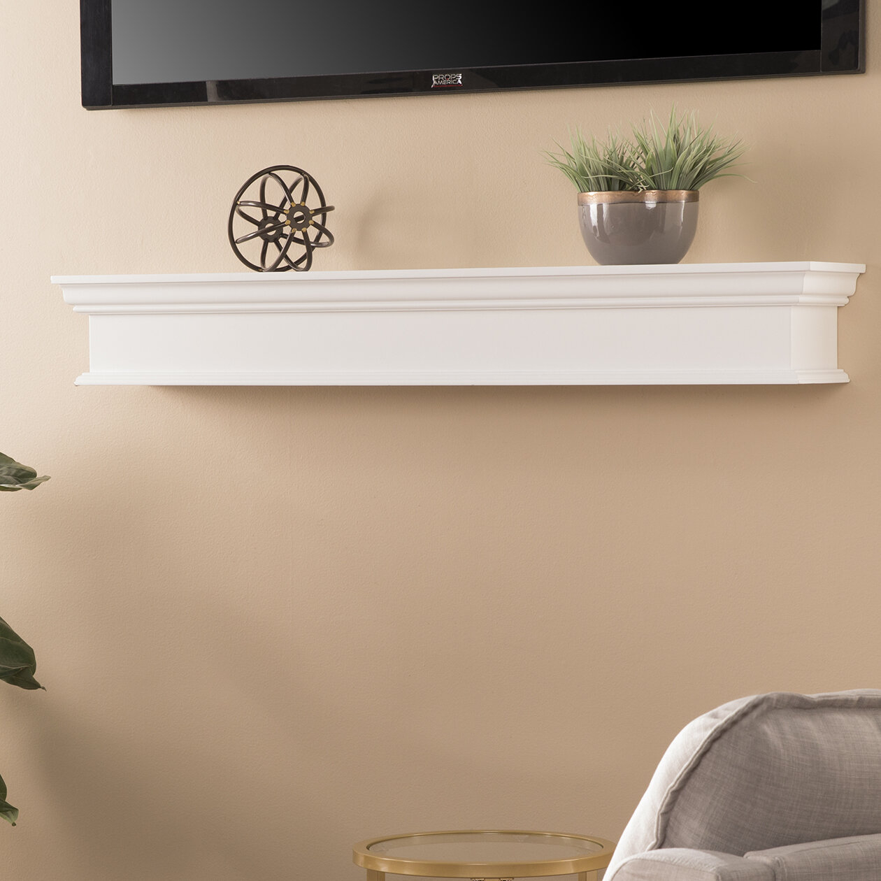 Yuliya Shelf Mantel