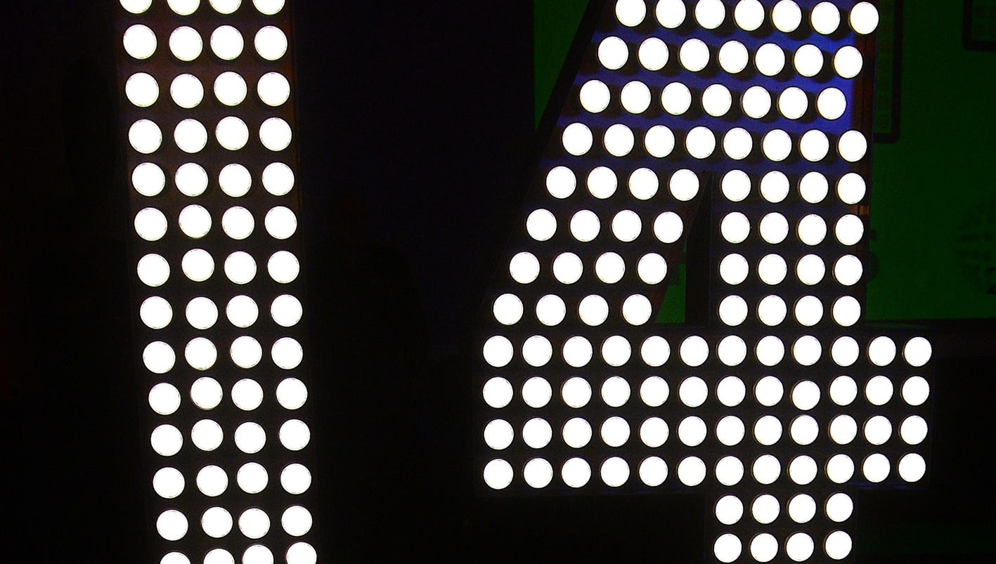 Acrylic Golf Balls Display Case