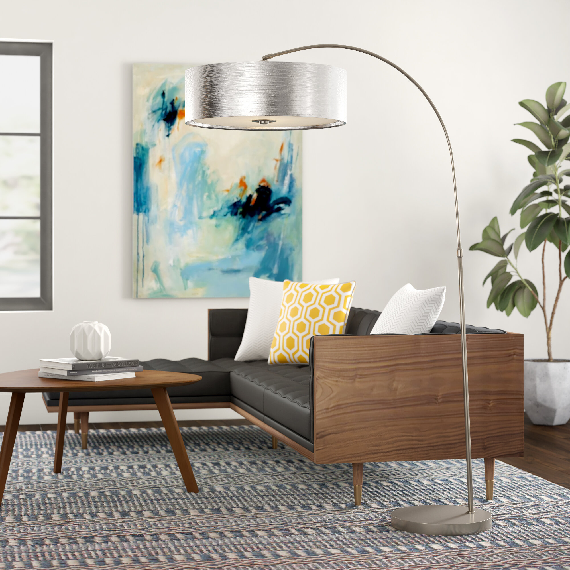 Arched Floor Lamp With Wide Shade