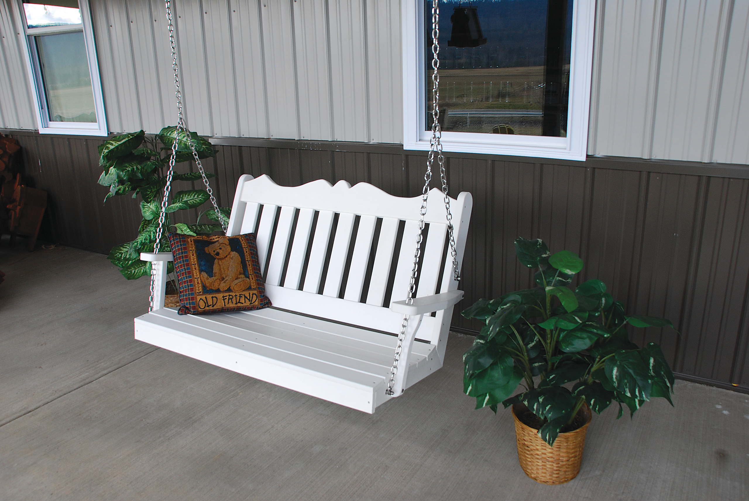 Bright White Plastic Classic Porch Swing