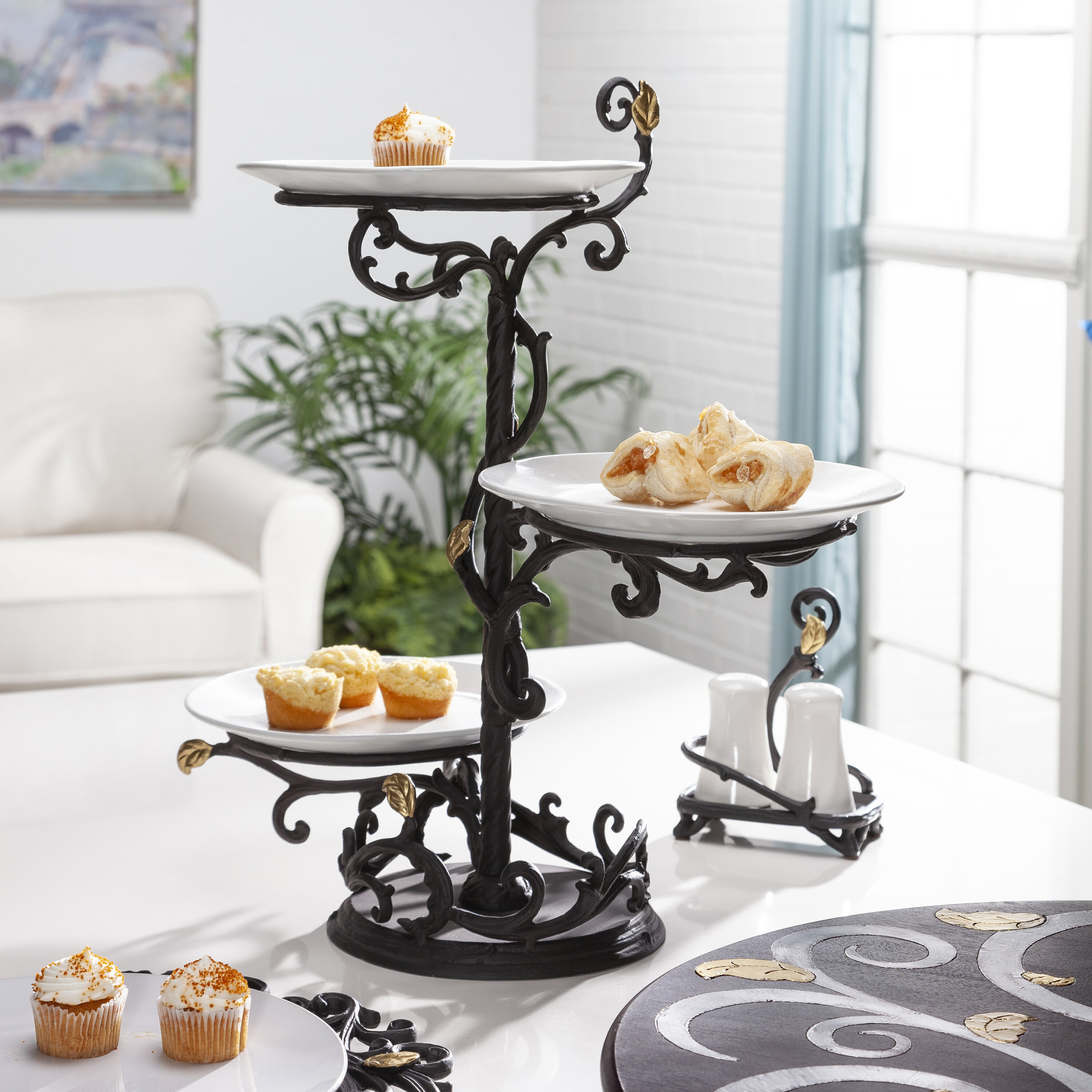 Brown Ceramic Aluminum Tiered Stand