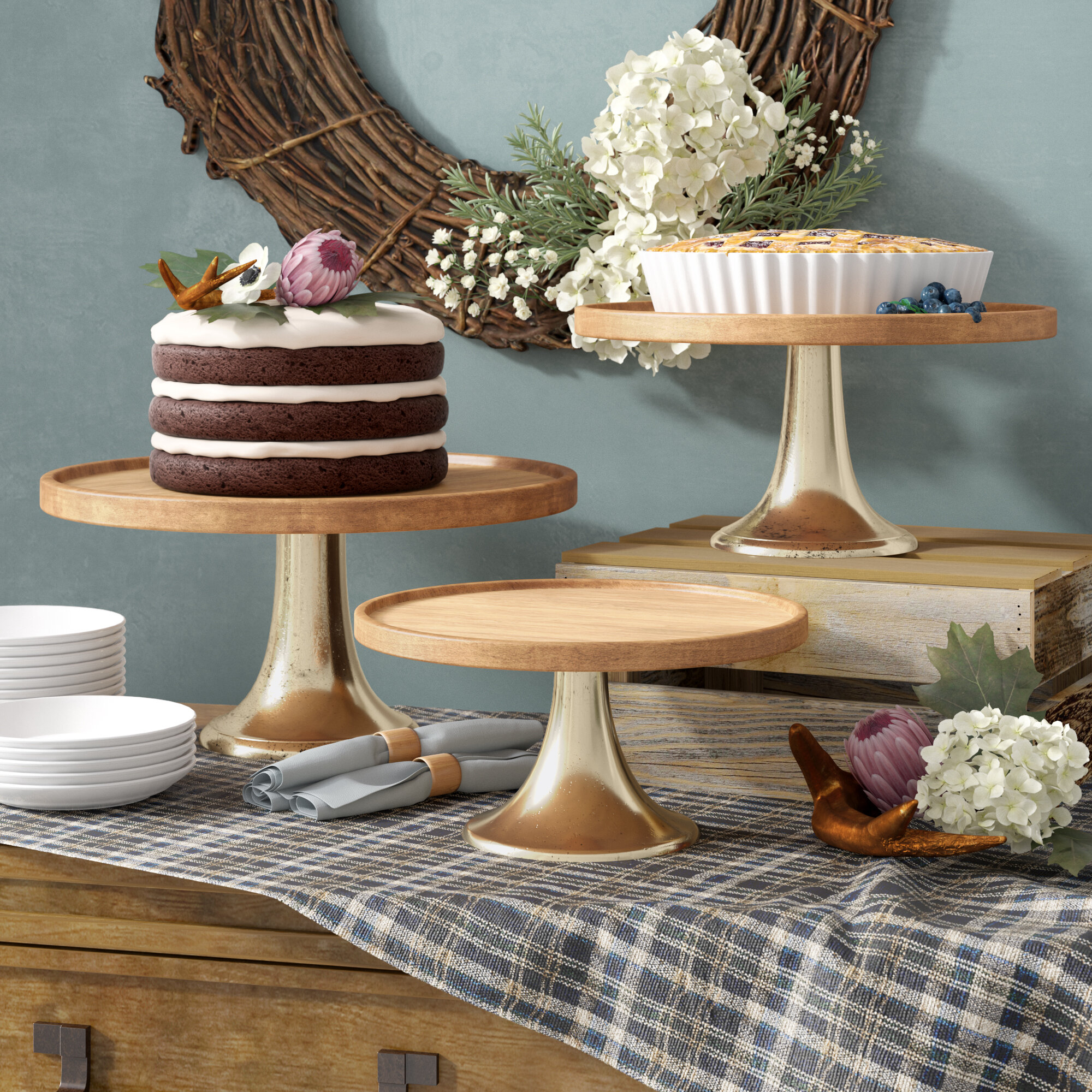 Large Gold Cake Stand – Brick + Ivory Events