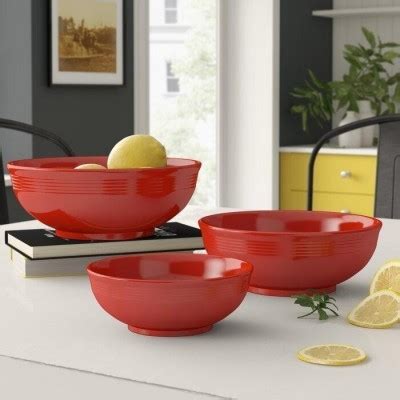 Ceramic Serving Bowl Set in Red