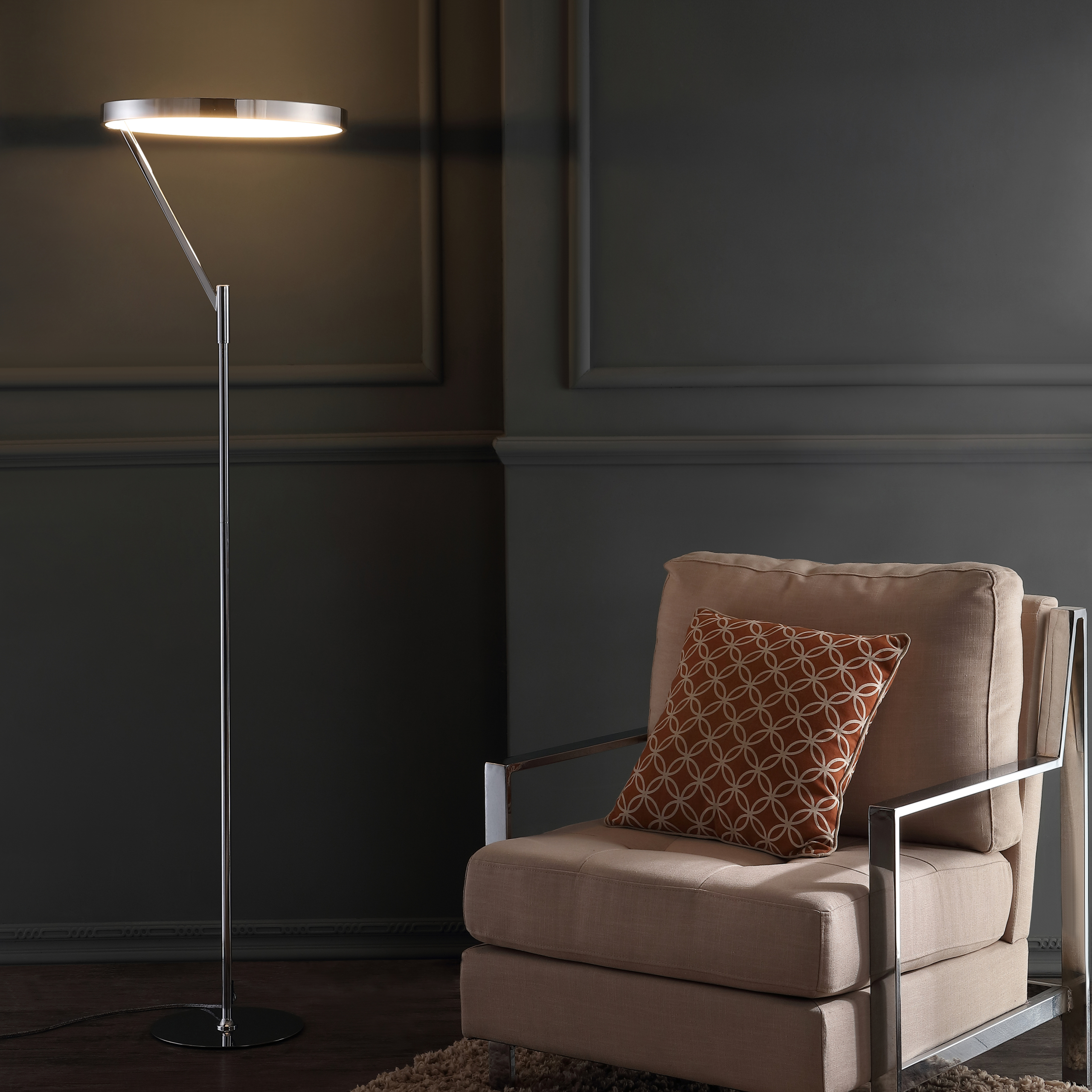 Chrome Metal Contemporary Floor Lamp