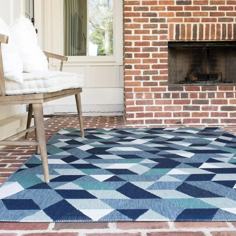 Geometric Polypropylene Contemporary Area Rug