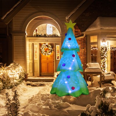 3 Expert Tips To Choose Christmas Tree Outdoor Decorations - VisualHunt