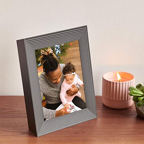 Graphite Smart Digital Picture Frame
