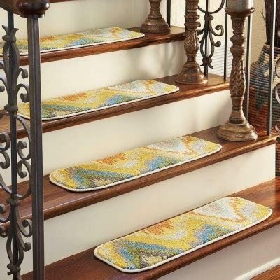 Multicolor Synthetic Fiber Strair Tread