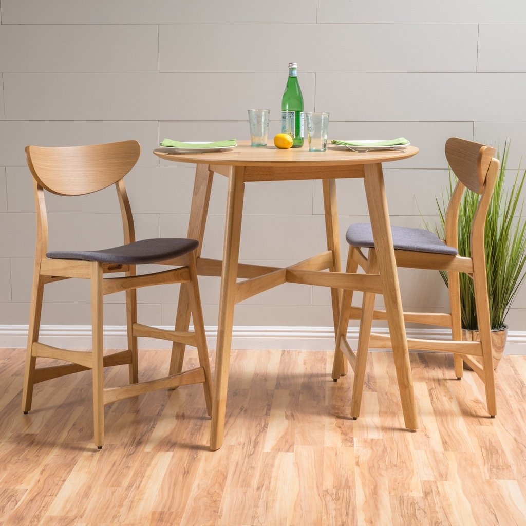 Natural Oak Round Table Dining Set