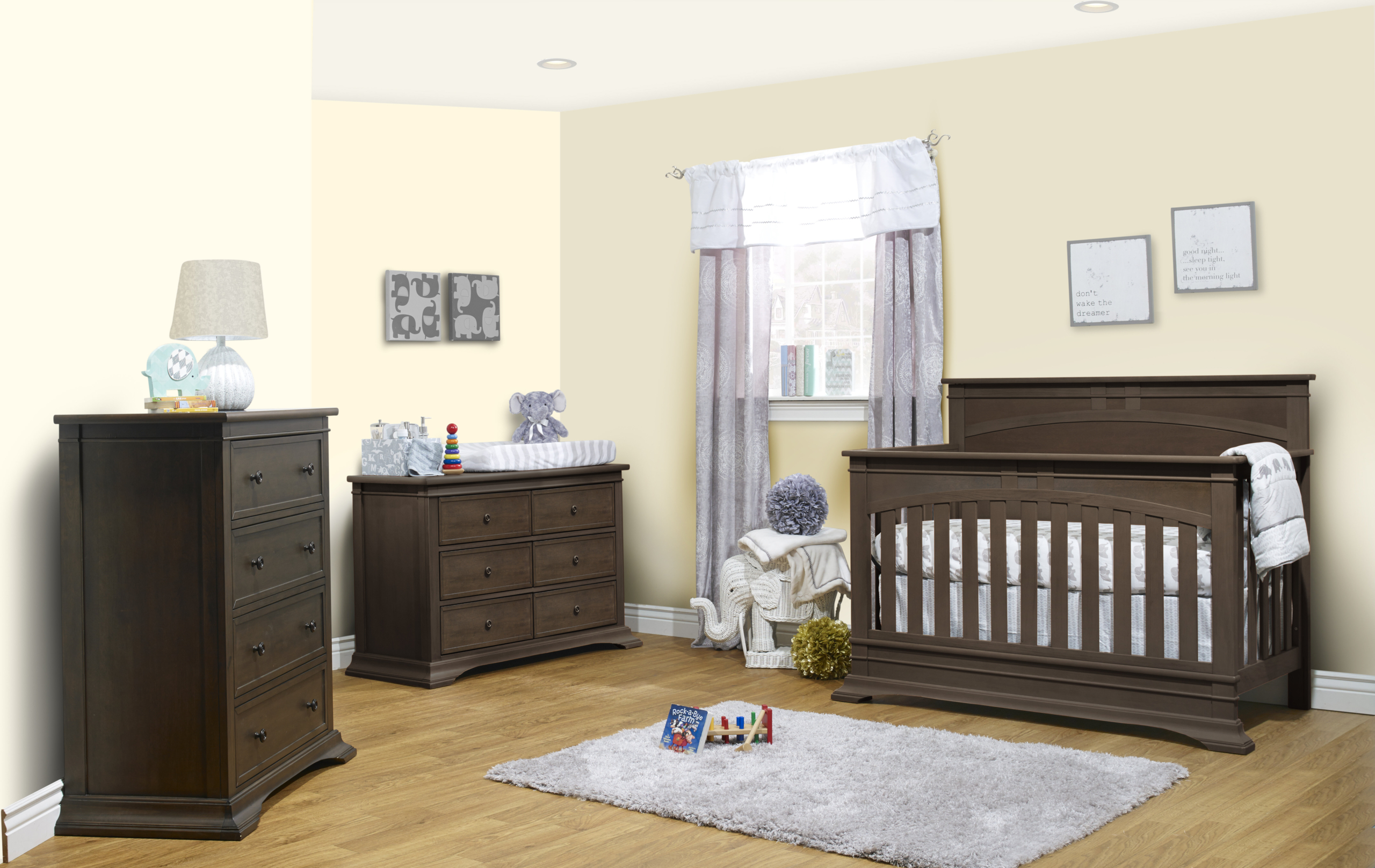 Nursery Furniture Set with Adjustable Mattress Height