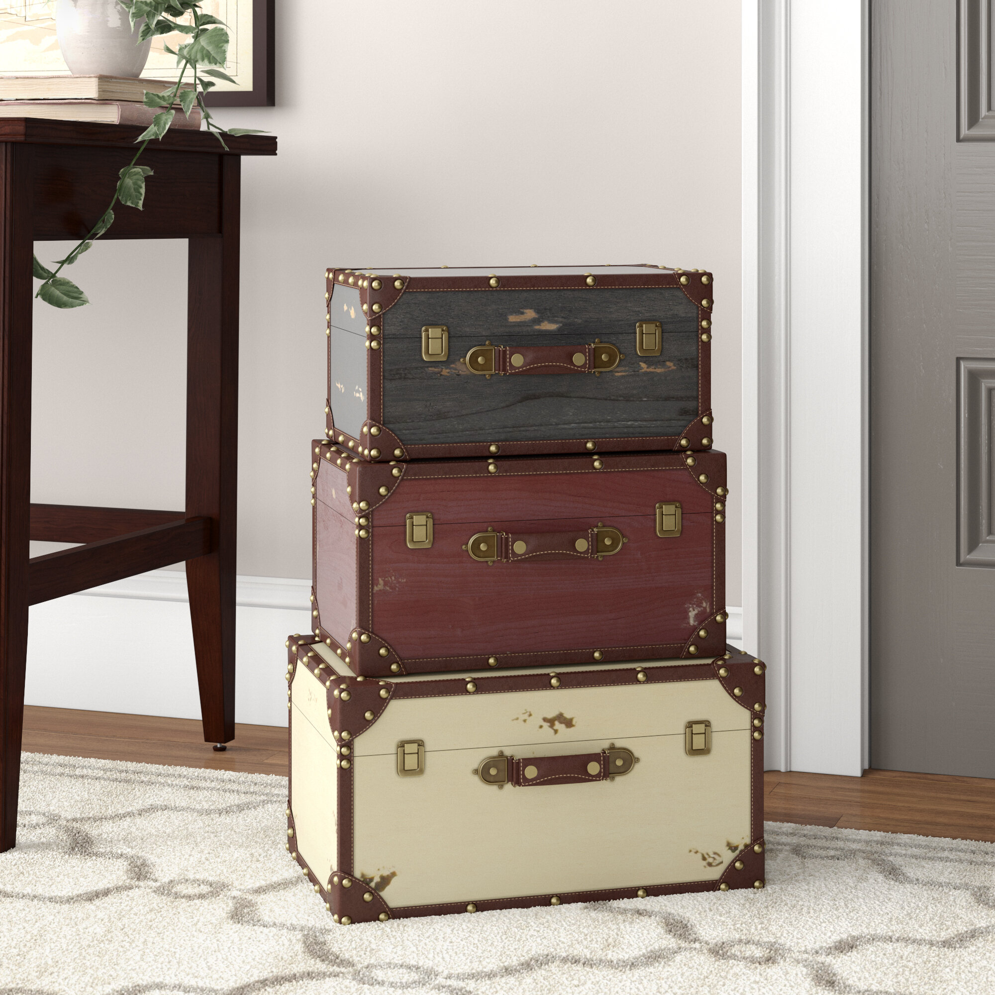 6 Expert Tips To Choose A Decorative Trunk Visual Hunt