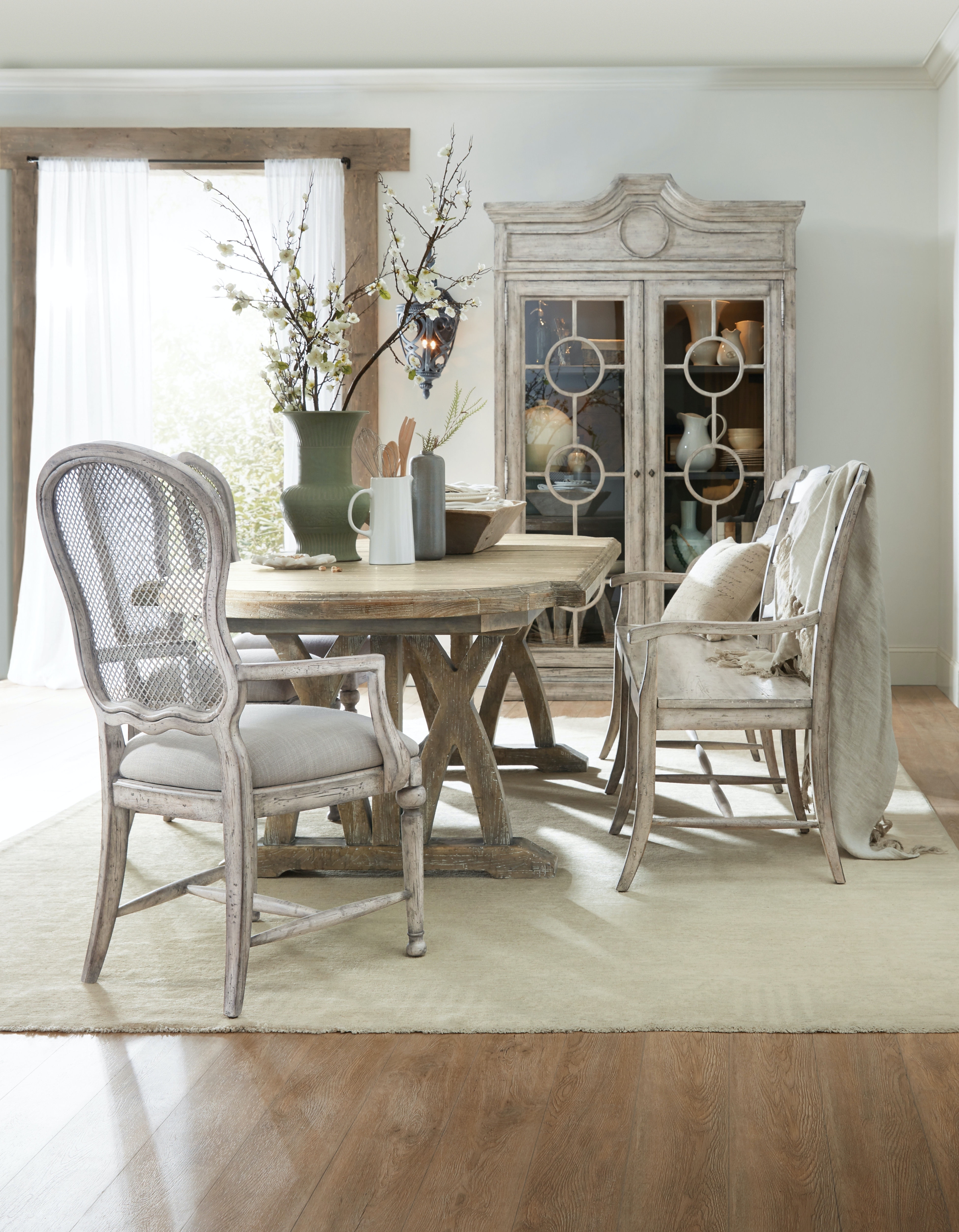 Poplar Solid Wood Oval Table Dining Set