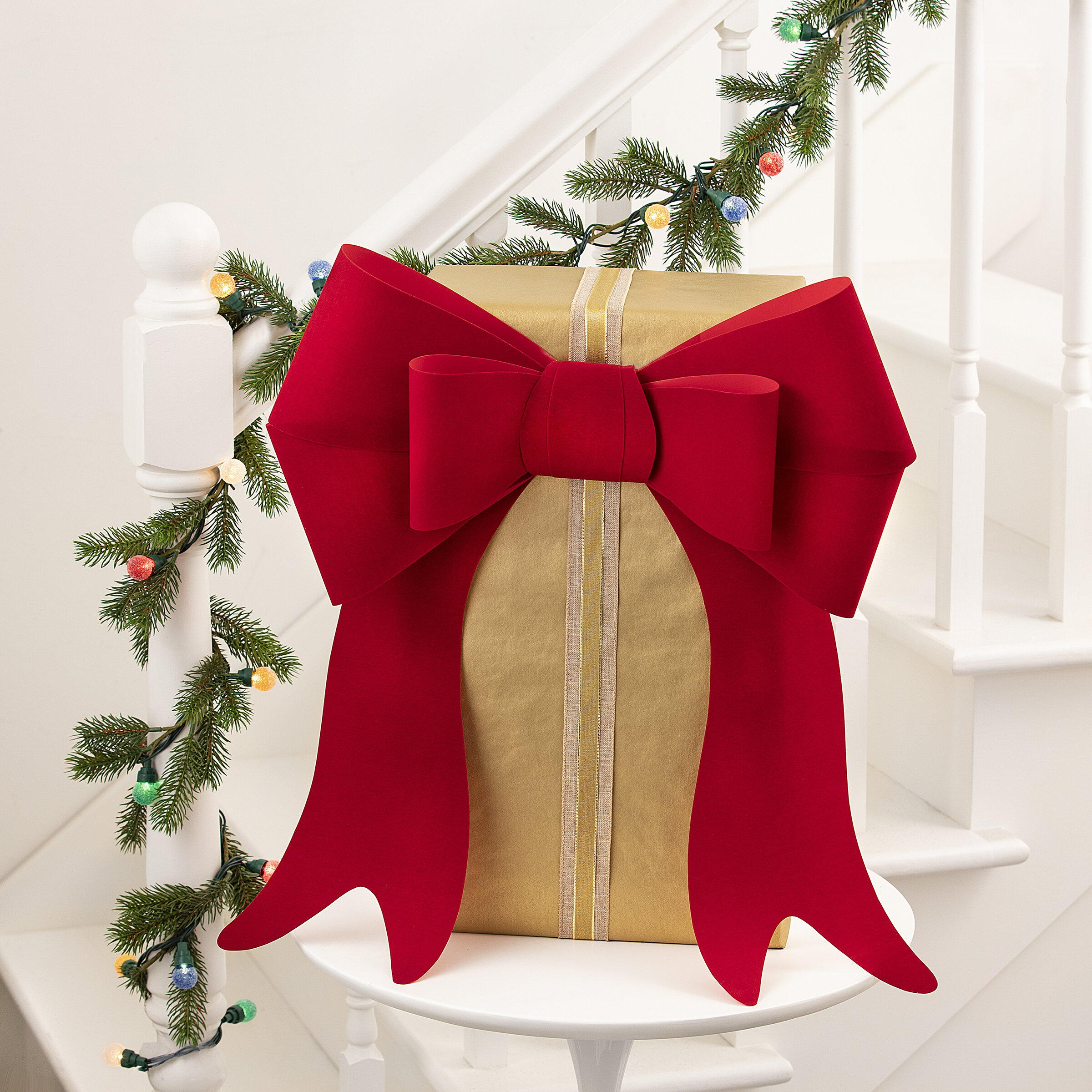 Red Glass Christmas Decorative Bowl