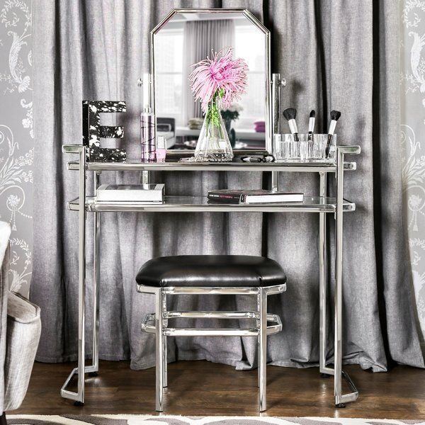 3 Expert Tips To Choose A Makeup Vanity - VisualHunt