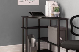 https://visualhunt.com/photos/15/small-corner-writing-desk.jpeg?s=wh5