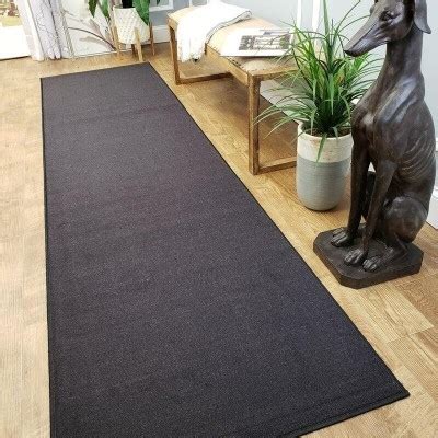 4 Expert Tips To Choose A Hallway Runner VisualHunt   Solid Plain Black Power Loom Rug 