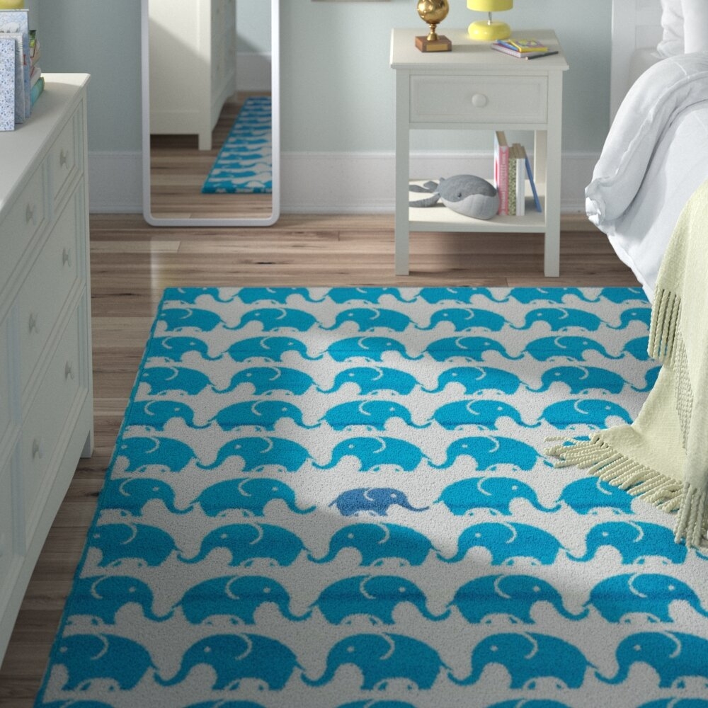 Turquoise Polypropylene Glam Area Rug