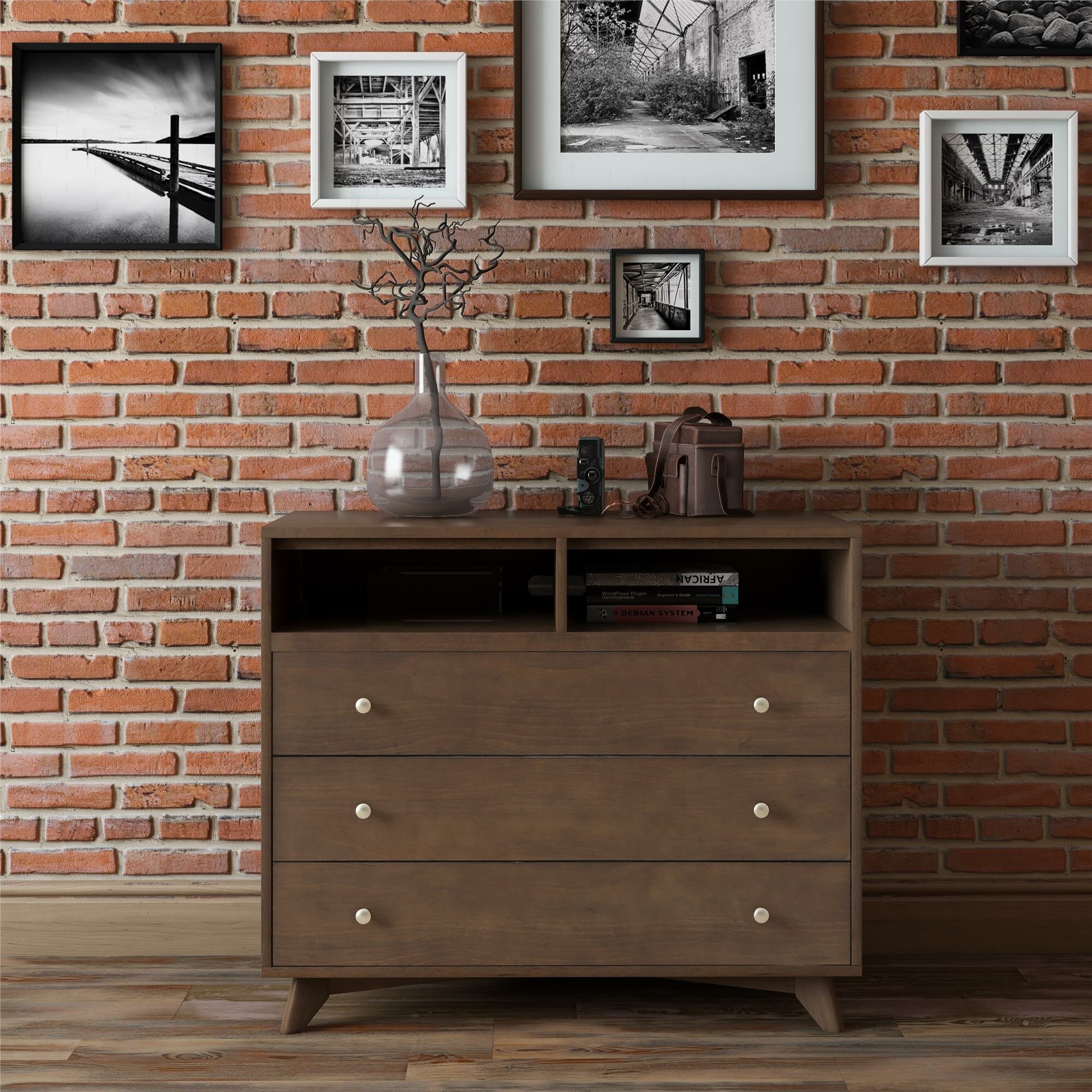 3 Expert Tips To Choose A Bedroom Media Chest VisualHunt