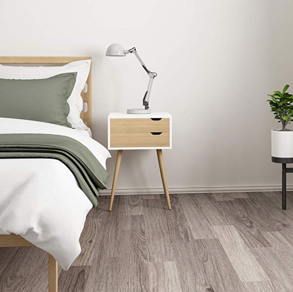 White Manufactured Wood Scandinavian End Table