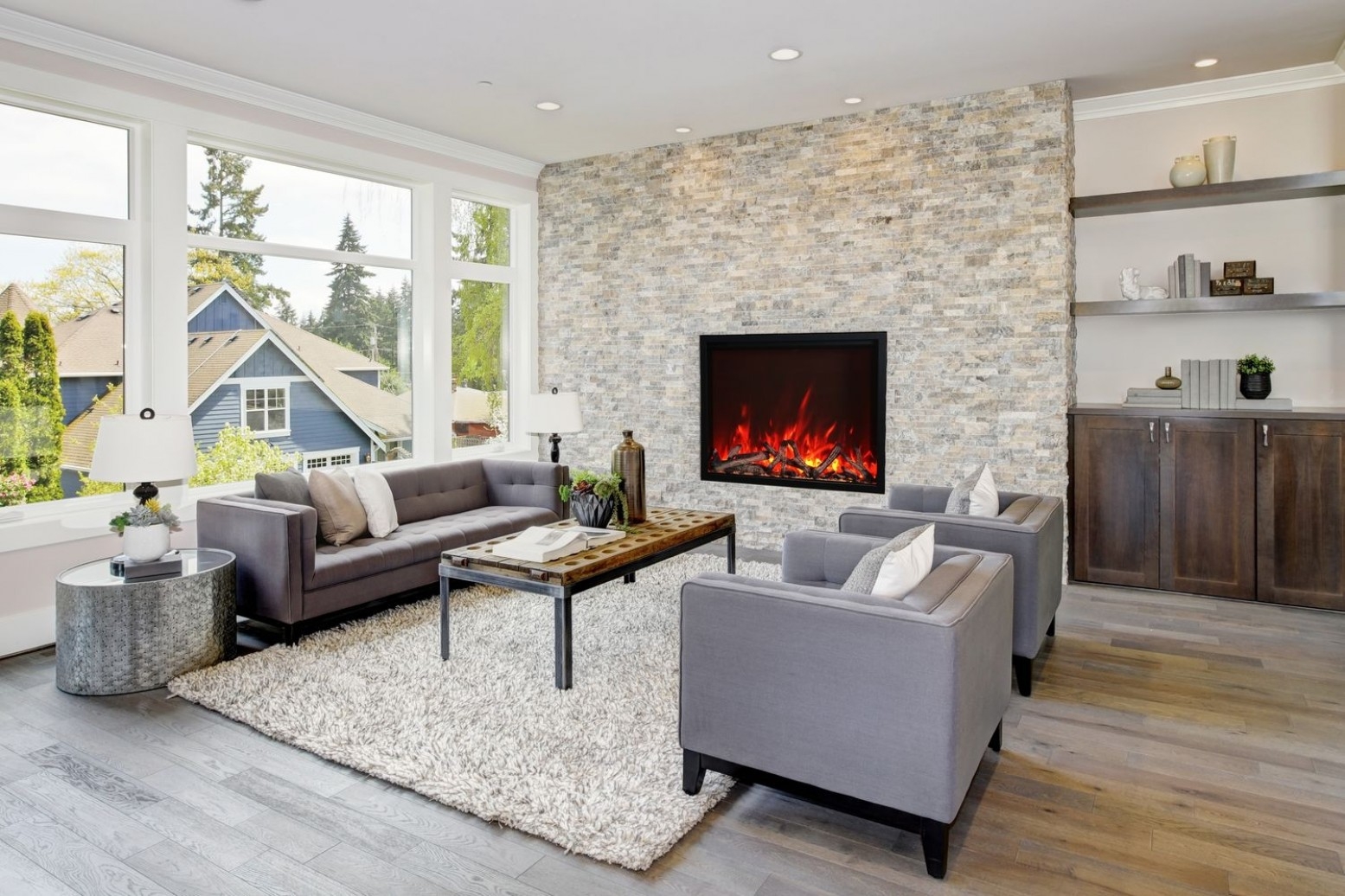 48" Fireplace - Includes A Steel Trim, Glass Inlay, 20 Piece Log Set With Remote And Cord