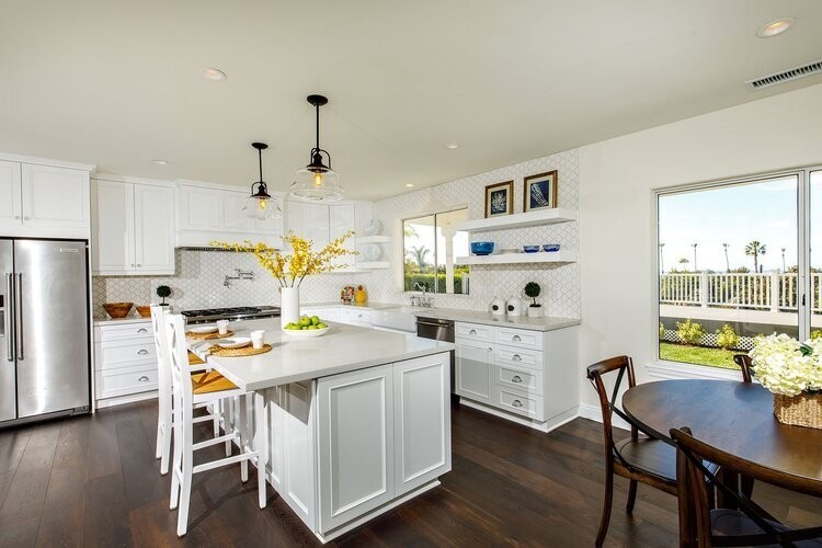 kitchen bench with breakfast bar