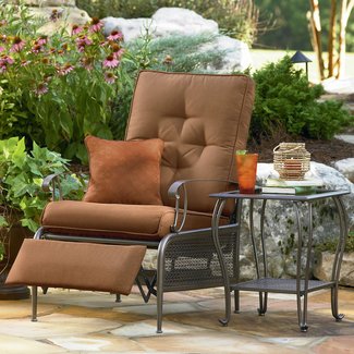 https://visualhunt.com/photos/16/la-z-boy-outdoor-riley-recliner-brown-jordan.jpg?s=wh2