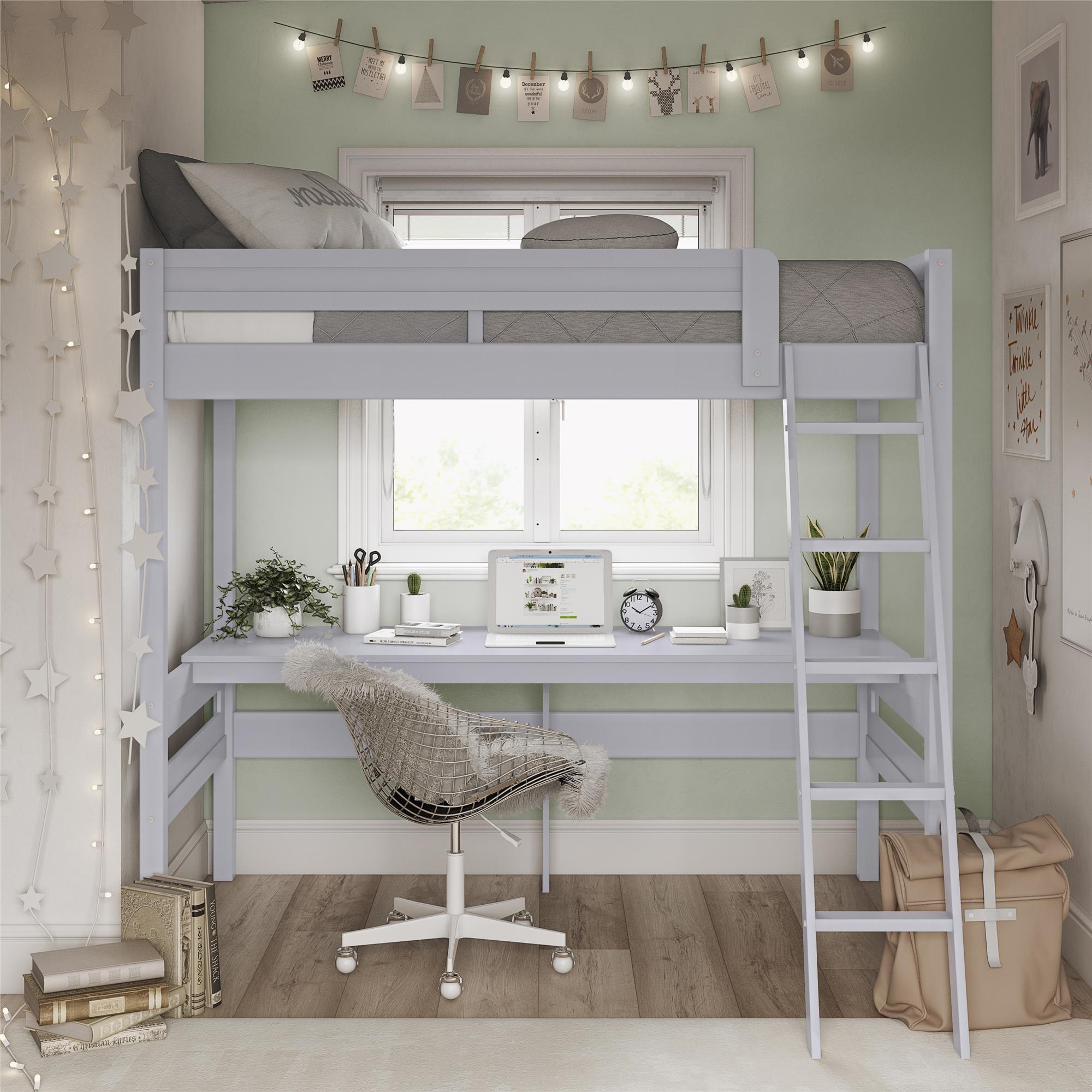 Small bedroom 2024 loft bed