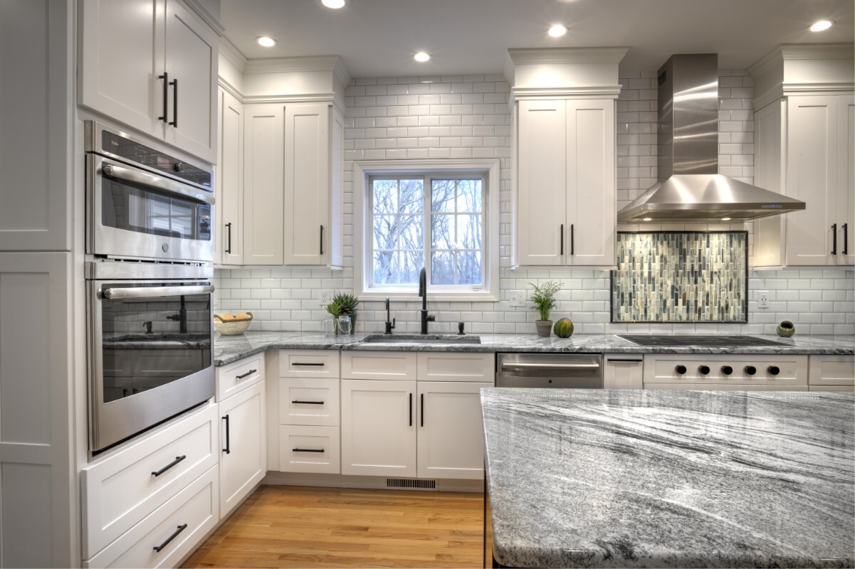 30 Gray And White Kitchen Ideas We Love